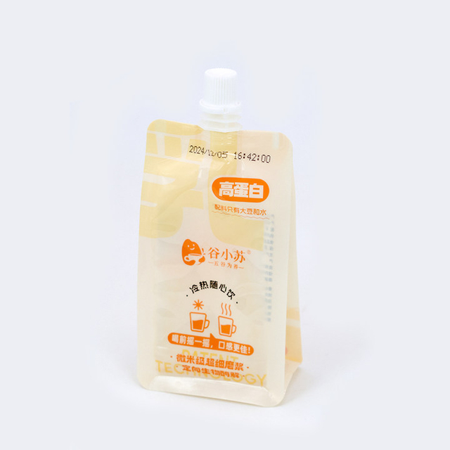 Liquid packaging Heat resistance High barrier Eight-side-seal spout pouches: Innovative packaging design to enhance user experience